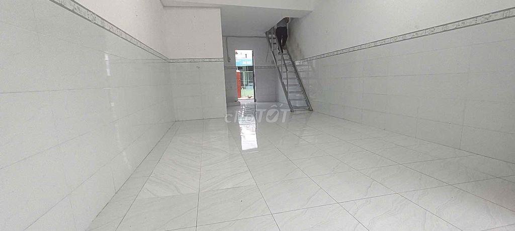 nhà 4 triệu 2 mặt tiền đường Huỳnh Phan Hộ thuận lợi cho việc KD