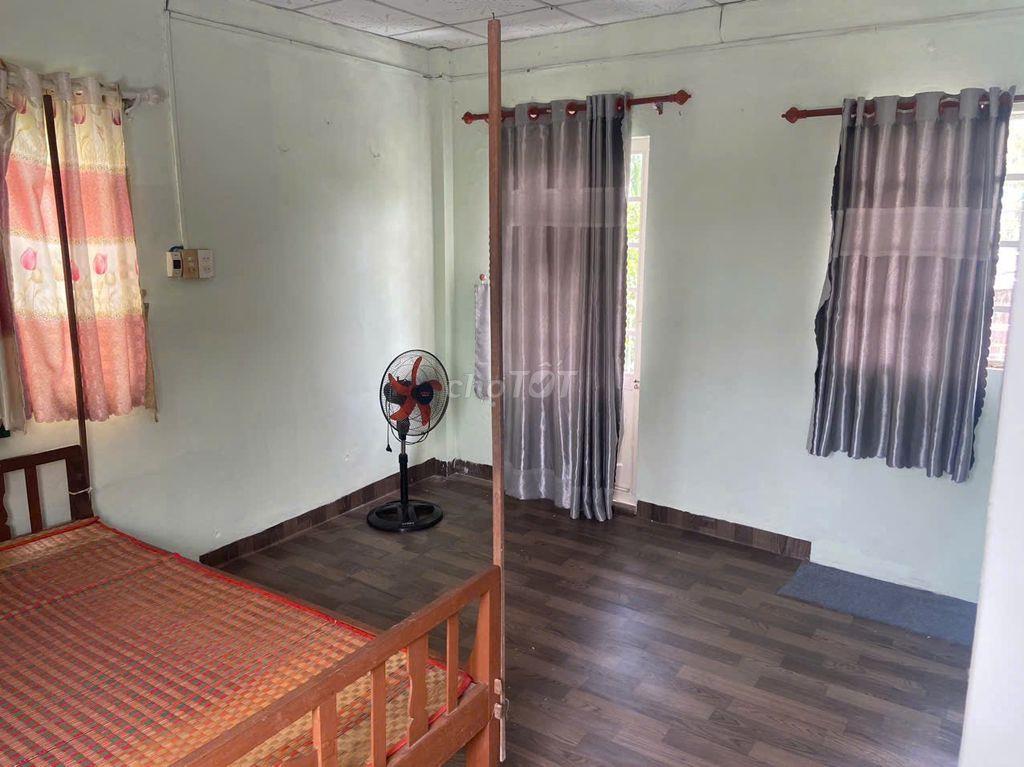 Nhà 3 phòng ngủ gần ĐH Y Dược – Sân rộng, chỉ 5 triệu/tháng