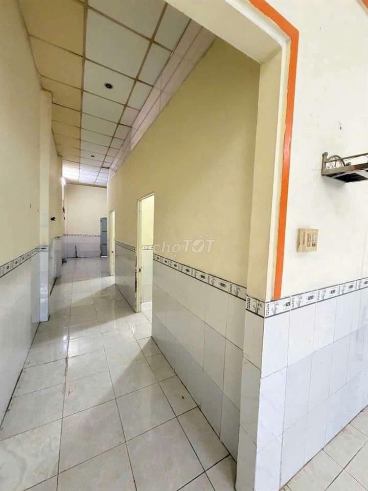 cho thuê nhà có máy lạnh Trần Văn Nghiêm