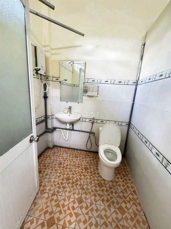 cho thuê nhà có máy lạnh Trần Văn Nghiêm
