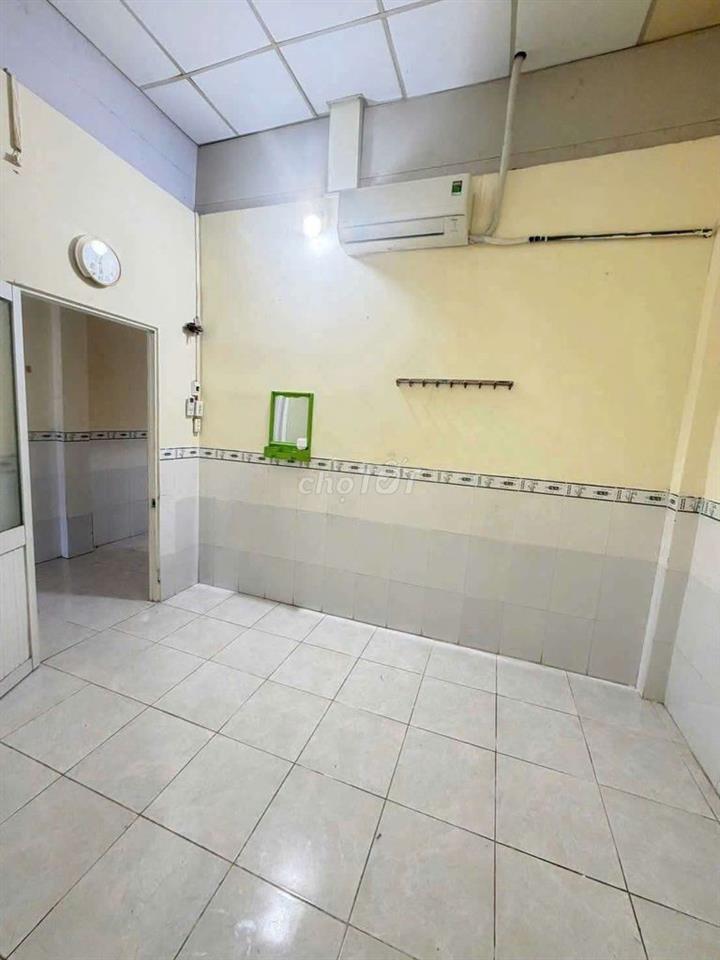 cho thuê nhà có máy lạnh Trần Văn Nghiêm