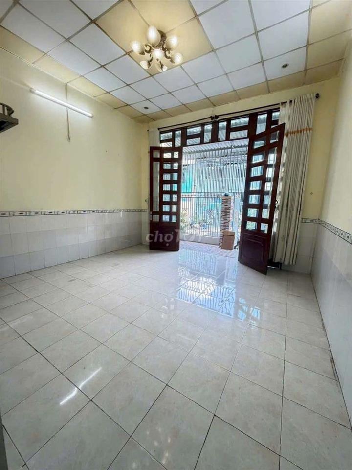 cho thuê nhà có máy lạnh Trần Văn Nghiêm