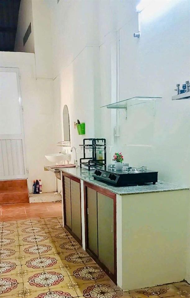 cho thuê nhà mới full nội thất gần chợ Cái Răng