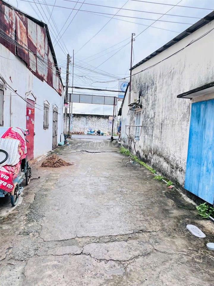 cho thuê nhà mới full nội thất gần chợ Cái Răng