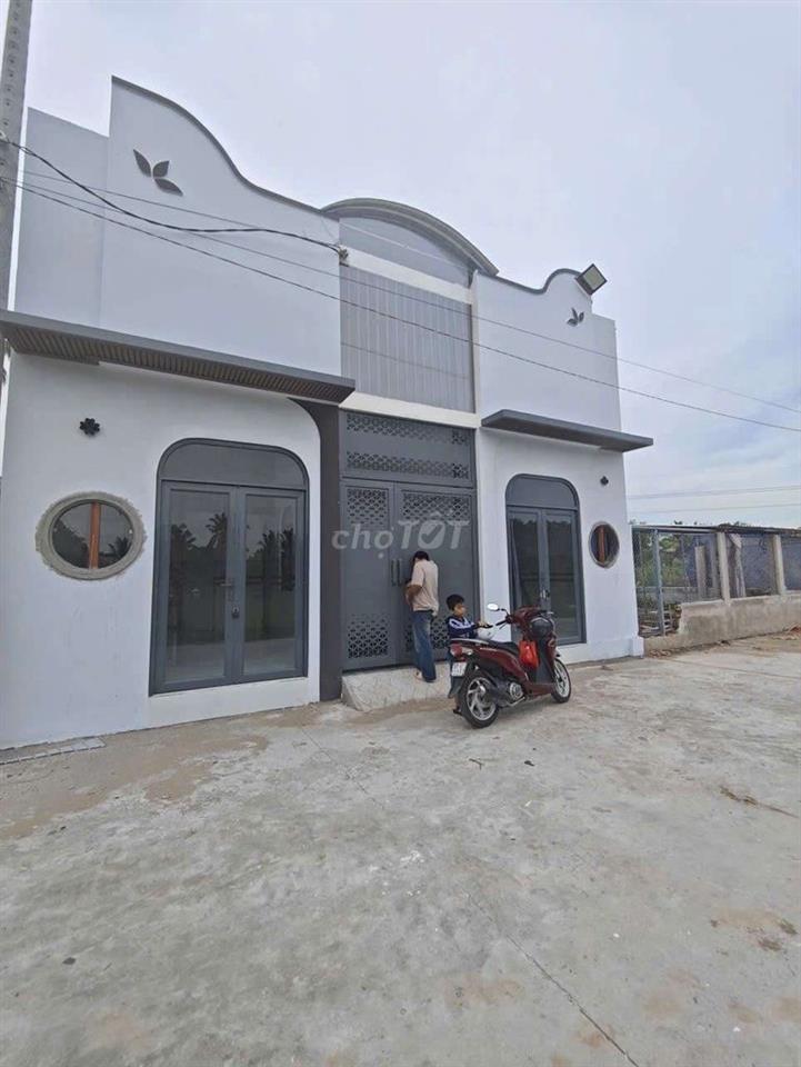 Cho thuê phòng mặt tiền full nội thất ô tô tới nơi