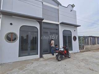 Cho thuê phòng mặt tiền full nội thất ô tô tới nơi