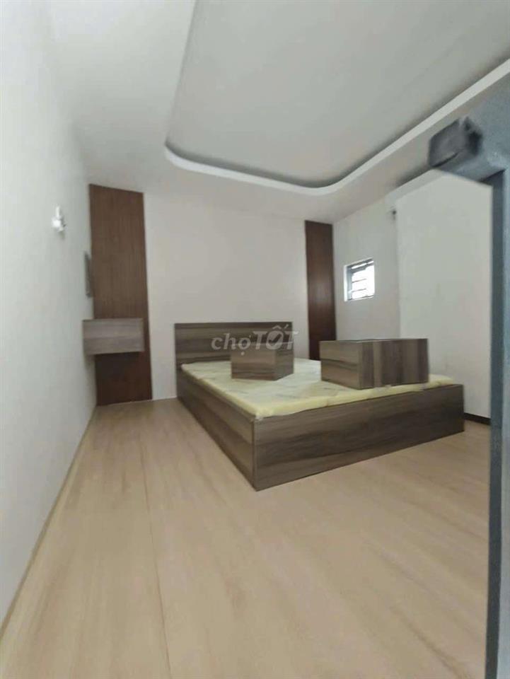 Cho thuê phòng mặt tiền full nội thất ô tô tới nơi
