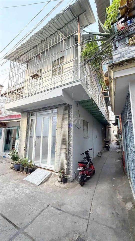 Cho thuê nhà trệt lầu hẻm 68 cmt8 3pn
