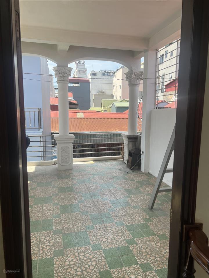 Cho thuê nhà riêng tại số 7 ngõ 163, nguyễn văn cừ, 13 triệu, 40m2