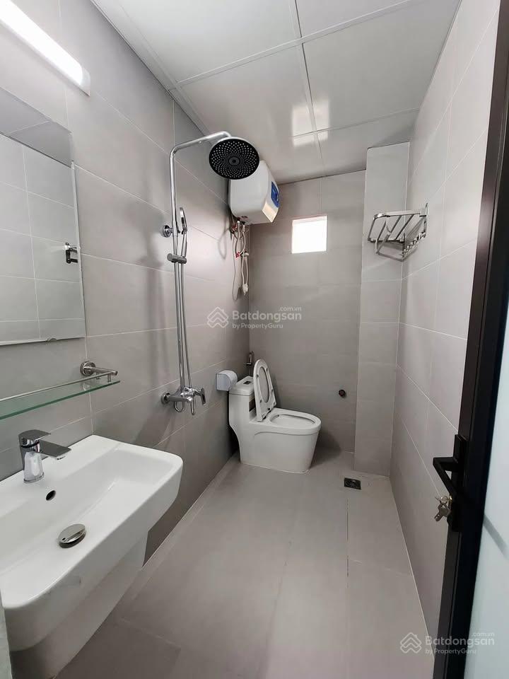 Gia chủ thiếu nợ, cần bay nhanh căn nhà 5 tầng 30m2 tại vân canh giá yêu thương bậc nhất khu vực