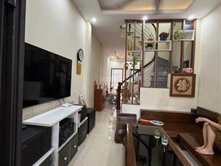 Nóng hổi em hiếu lên vội cho anh chị siêu phẩm căn nhà 40m2 giá chỉ 6,15 tỷ oto cách nhà chỉ 50m