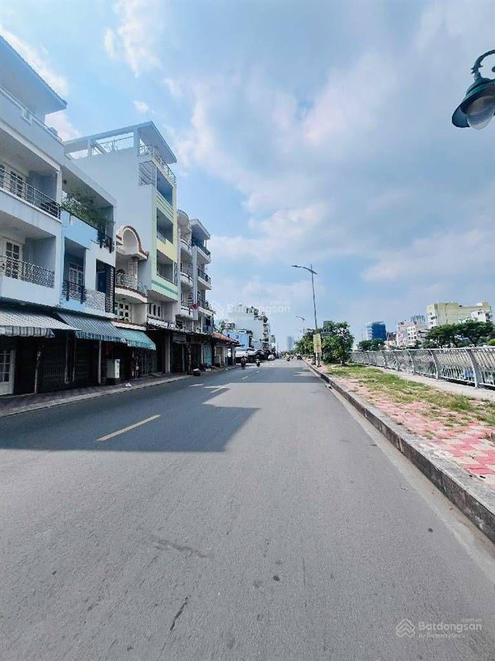 Nhà dòng tiền  hxh bình đông quận 8 nhỉnh 8tỷ