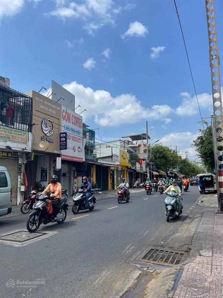 Nhà mặt tiền kinh doanh phạm thế hiển vị trí đẹp, khai thác ngay nhỉnh 8tỷ