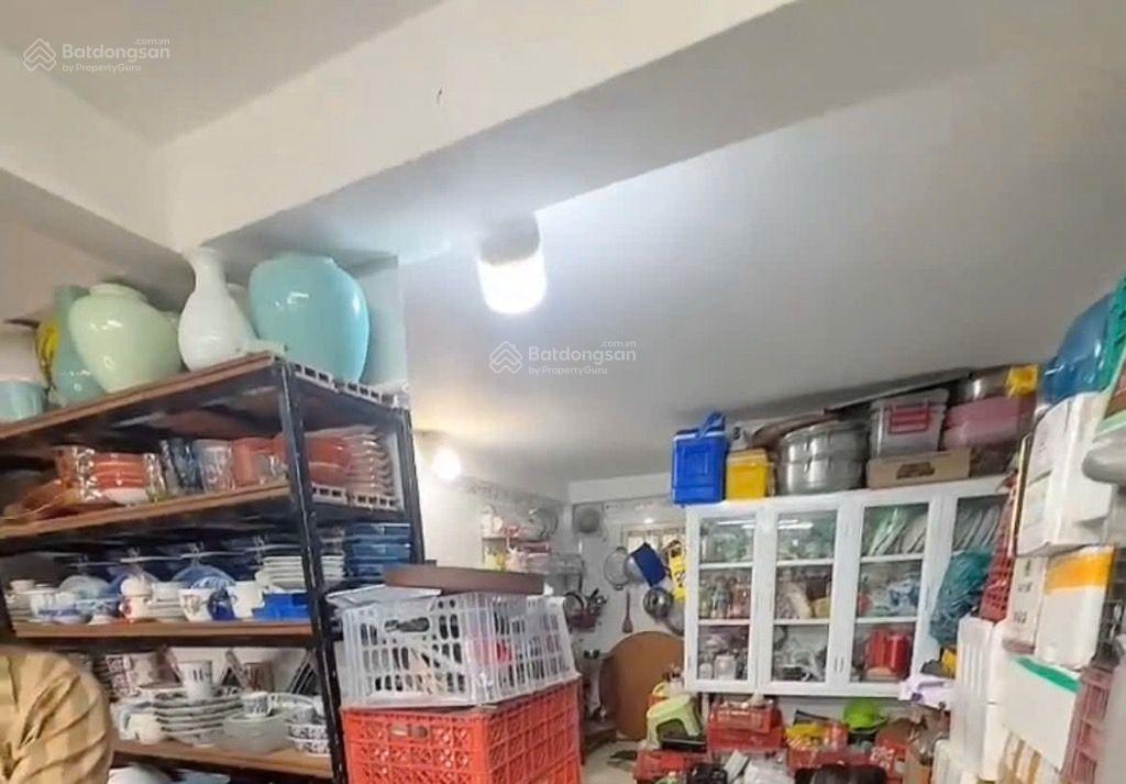 Nhà mặt tiền kinh doanh phạm thế hiển vị trí đẹp, khai thác ngay nhỉnh 8tỷ