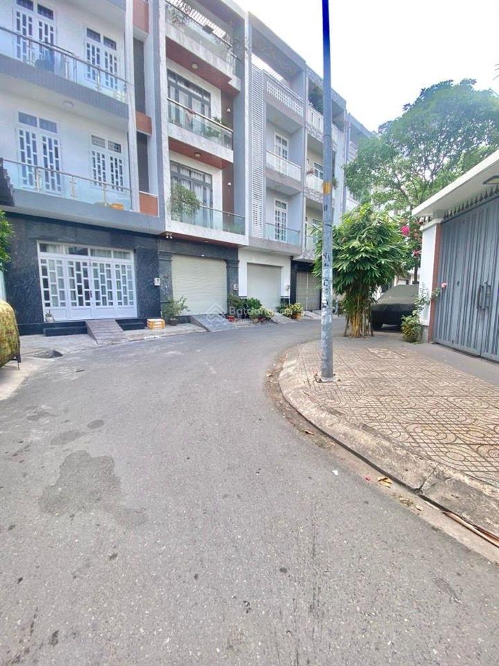 Nhà mặt tiền kdc bông sao quận 8, 5x15m, nhỉnh 6 tỷ