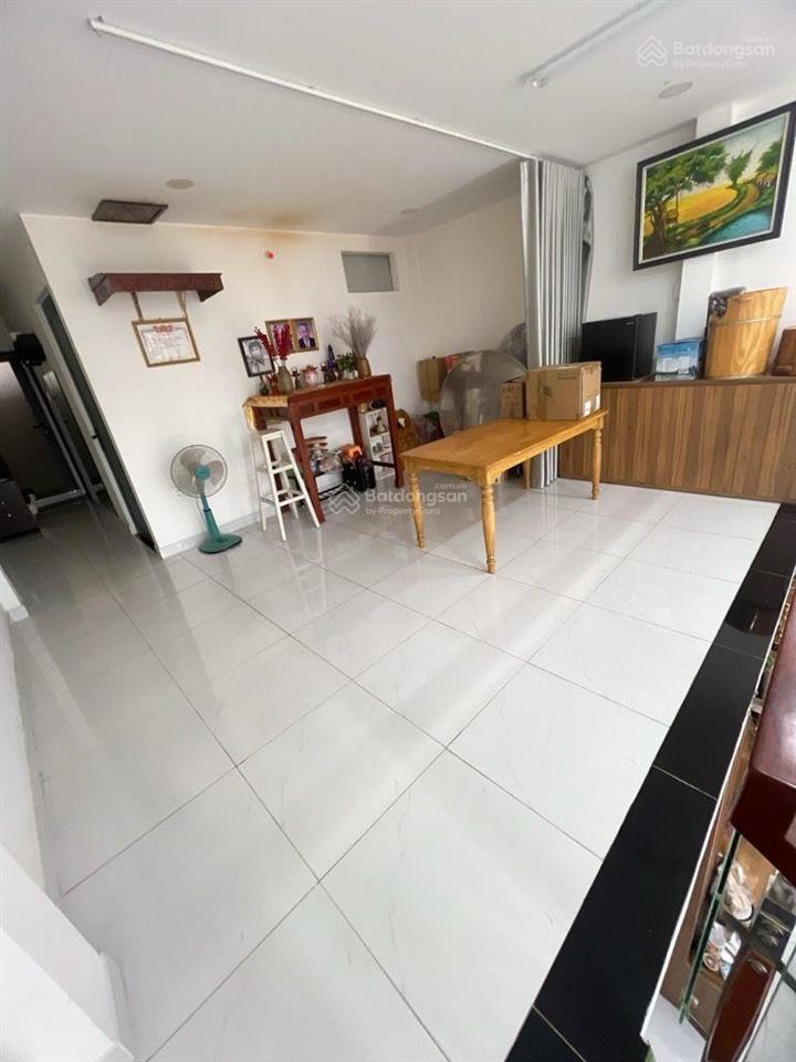 Nhà mặt tiền kdc gia hoà  bình hưng nhỉnh 5tỷ