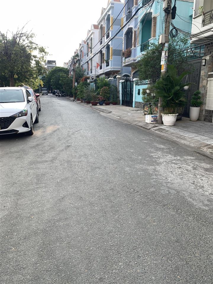 Nhà mặt tiền đẹpkinh doanh đỉnh tạ quang bưu quận 8