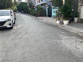 Nhà mặt tiền đẹpkinh doanh đỉnh tạ quang bưu quận 8