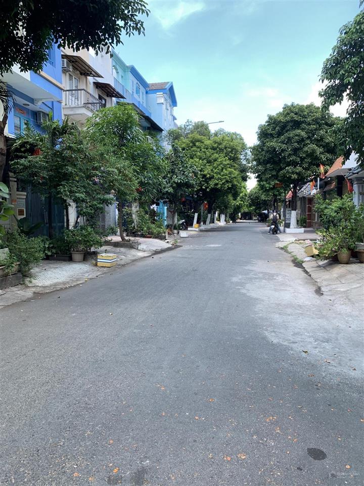 Nhà mặt tiền đường số kdc cao lỗ quận 8 nhỉnh 13tỷ