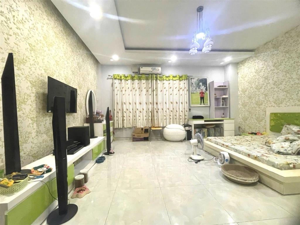 Nhà gần mặt tiền đường hoài thanh quận 8, 4,3x28 nhỉnh 7 tỷ