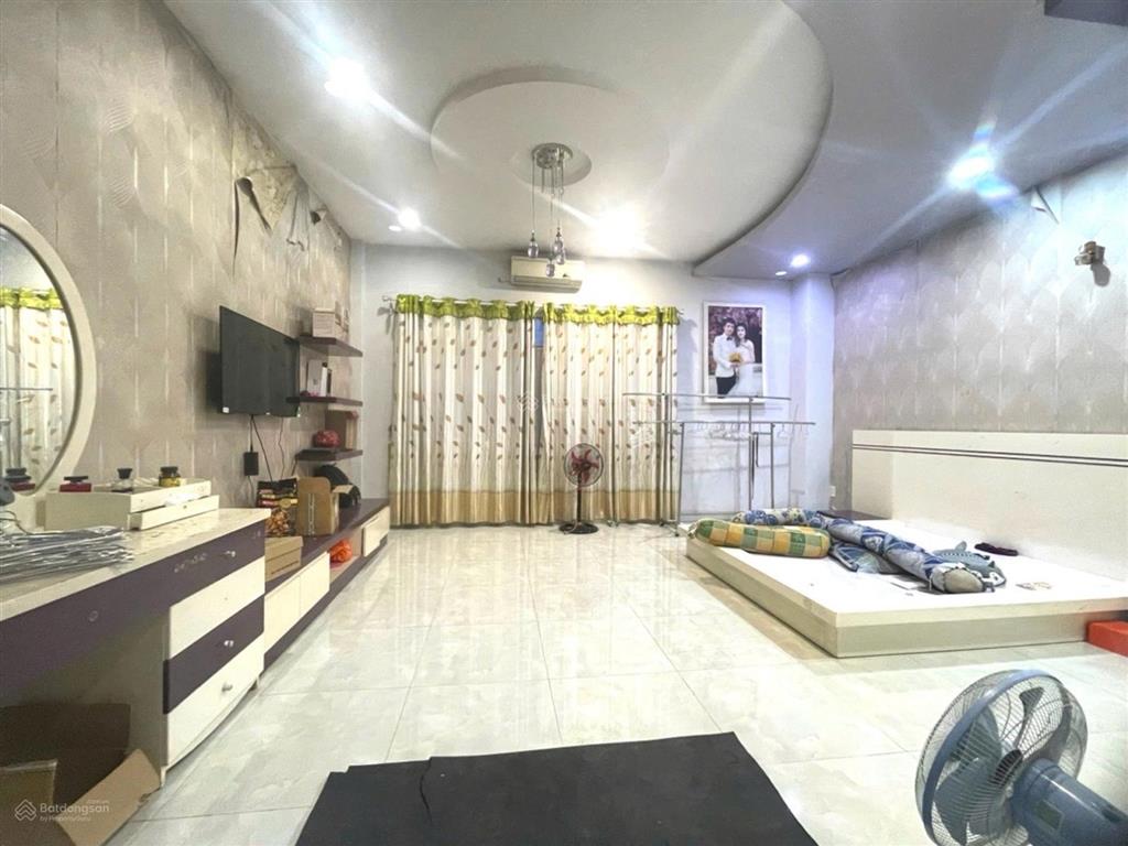 Nhà gần mặt tiền đường hoài thanh quận 8, 4,3x28 nhỉnh 7 tỷ