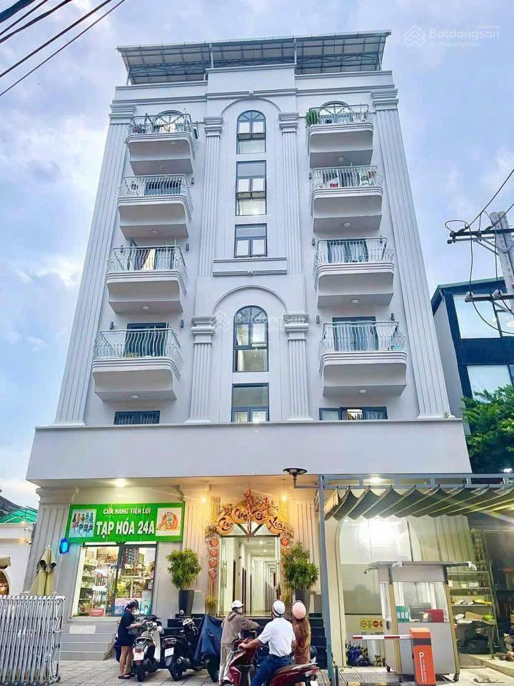 Duplex ban công máy giặt riêng full nội thất âu cơ  khuông việt