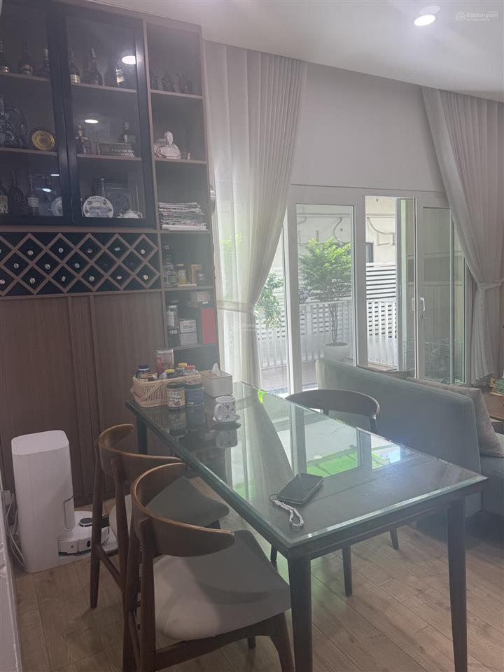 Bán căn sân vườn 3 pn chung cư bộ công an