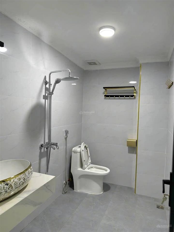 Nhà đẹp chu huy mân  diện tích lớn 103m2  ngõ thông  gần ô tô  sát vinhomes riversde