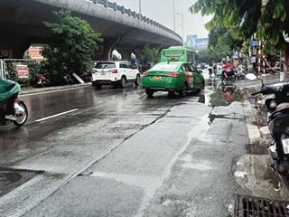 Siêu phẩm mặt phố minh khai  lô góc 3 thoáng  thang máy  vỉa hè rộng  kinh doanh đỉnh