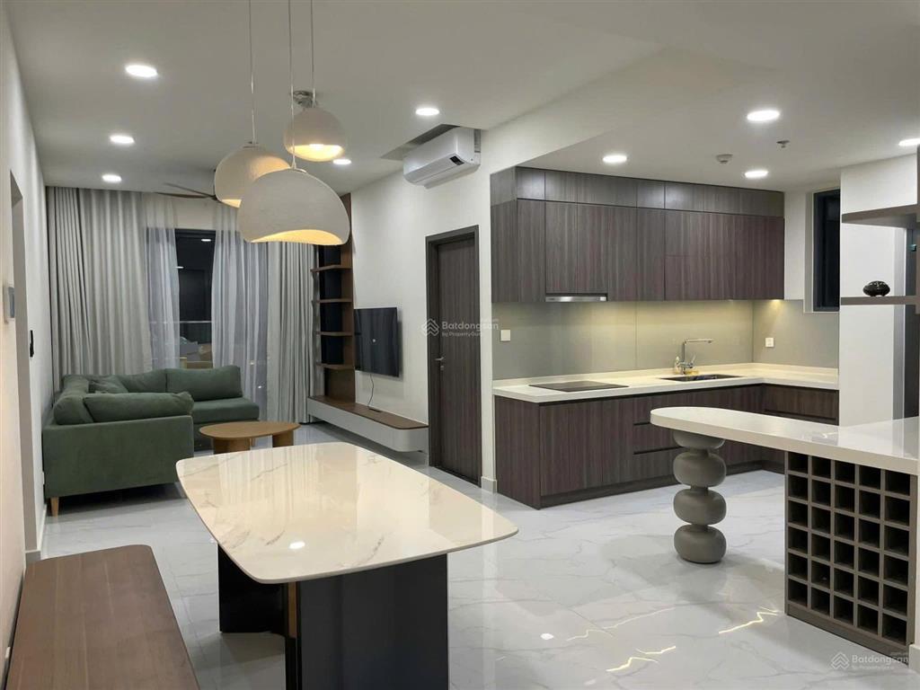 8.5 tỷ  diamond centery 96m² (2pn)  đang có hđ thuê 17.5tr/tháng  nhà mới đẹp