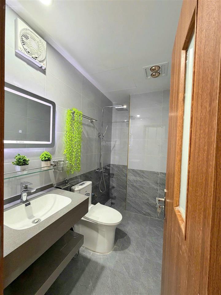 Căn hộ 45m2 full đồ yên hoà, cầu giấy  máy giặt riêng, nhận pet, nhận xe điện