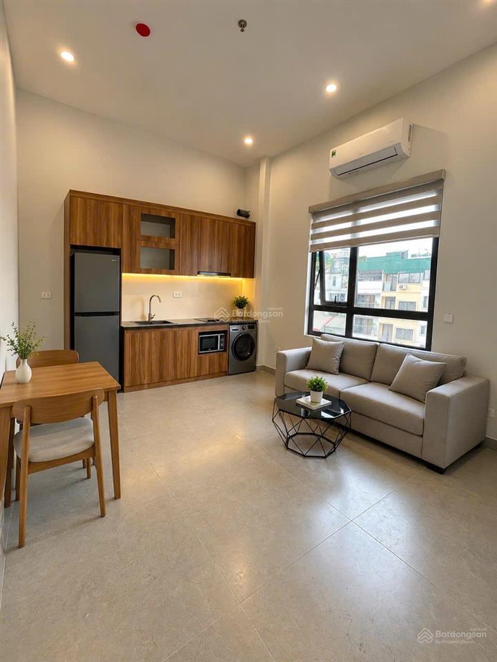 Khai trương tòa mới lạc long quân. phòng 60m2 12tr/th