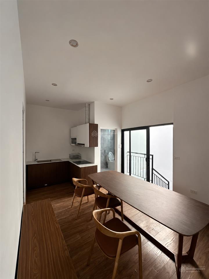 Căn hộ 2 ngủ 1 khách 70m2 full đồ cự lộc, thanh xuân  sát royal city, ban công, có máy rửa bát