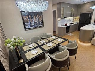 Bán cc the prince residence, 11 tỷ vnd, 110m2, 2pn + 2wc, đầy đủ tiện ích, vị trí vàng