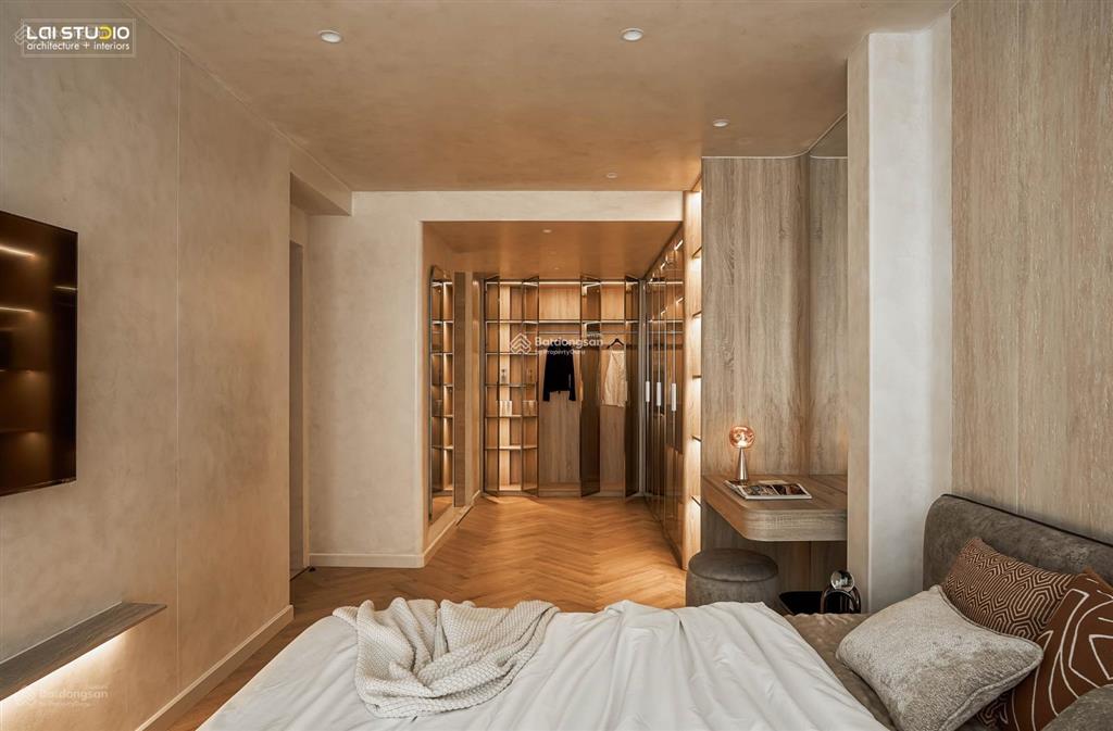 Cơ hội sở hữu shophouse carillon 7 trệt kinh doanh, lầu 2pn 2wc, giá 9,15 tỷ, sổ hồng riêng