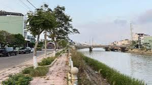 Bán nhanh đất trần thủ độ quy nhơn, ngang 5m, dài 16m2, có vỉa hè lớn, giá 4 tỷ