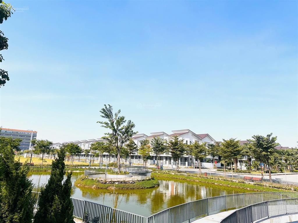 Bán biệt thự góc 302m view hồ & công viên vị trí đẹp nhất centa riverside giá chỉ 38 tỷ