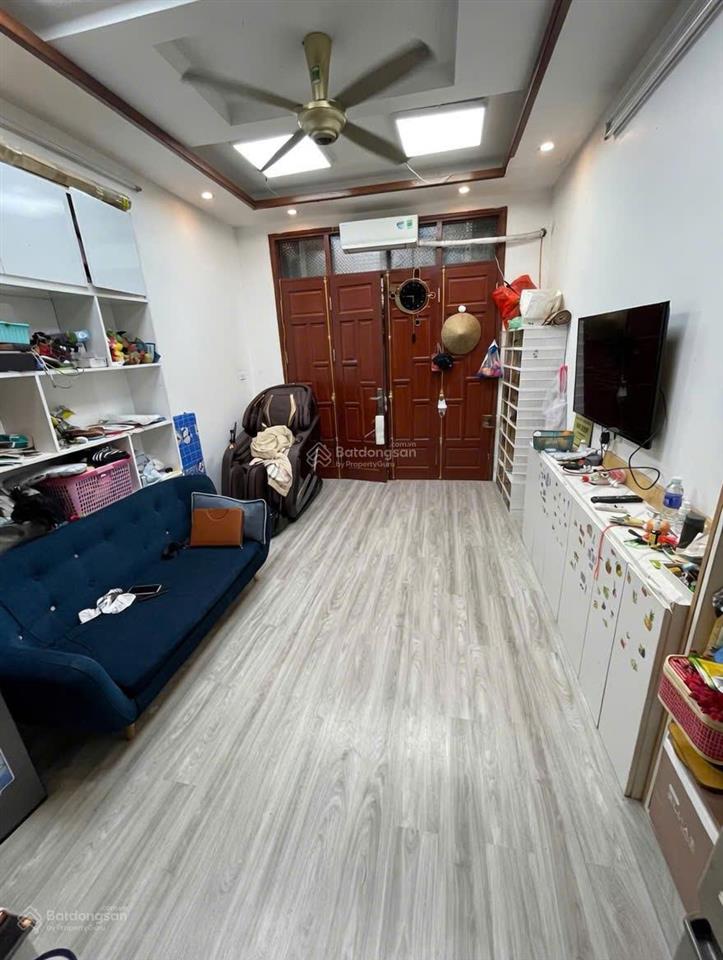 7.95tỷ nhà phố vĩnh phúc, ba đình, mới đẹp ở luôn, sổ đỏ chính chủ sẵn sang tên
