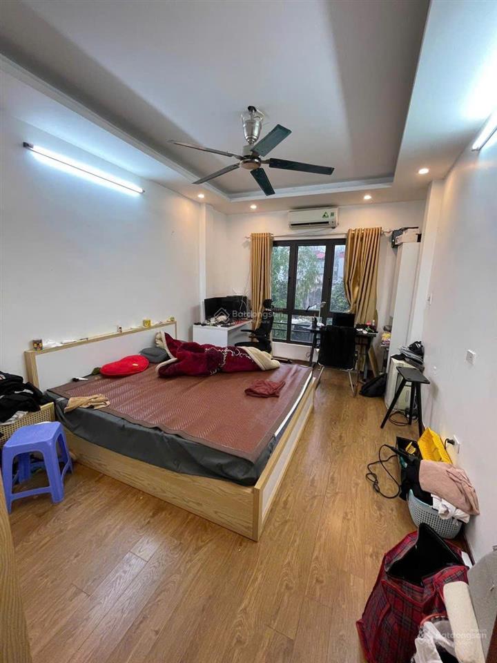 7.95tỷ nhà phố vĩnh phúc, ba đình, mới đẹp ở luôn, sổ đỏ chính chủ sẵn sang tên