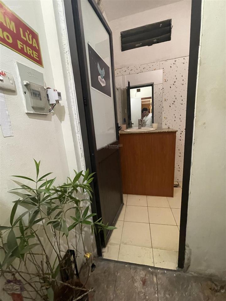 Cho thuê tầng 2  3  4  5 nhà nguyên căn tại phố cổ hà nội 10tr/1 tầng