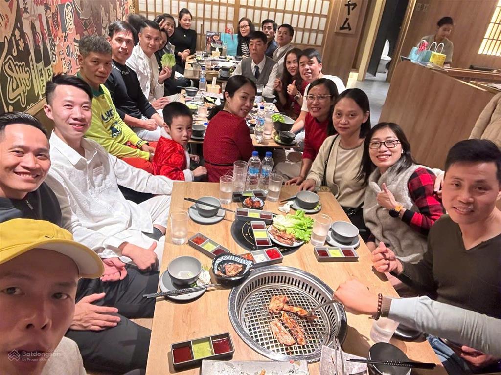 Cho thuê, sang nhượng quán phố nguyễn văn lộc, diện tích 150m2 x 4 tầng, mt 10m