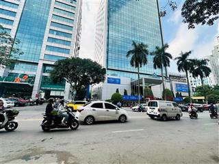 Cho thuê nhà mặt phố duy tân,diện tích 300m2 x 6 tầng, mặt tiền 35m, kinh doanh mọi mô hình