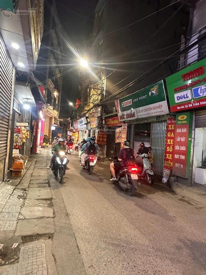 Cho thuê nhà kinh doanh ngõ 6b phố triều khúc, diện tích 250m2 x 2 tầng, mặt tiền 8m, mọi mô hình