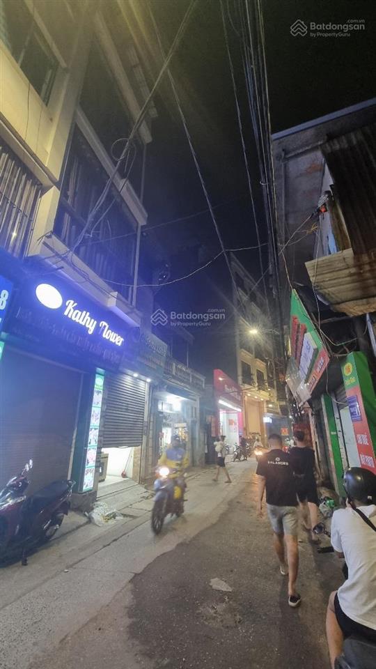 Cho thuê nhà kinh doanh ngõ 6b phố triều khúc, diện tích 250m2 x 2 tầng, mặt tiền 8m, mọi mô hình