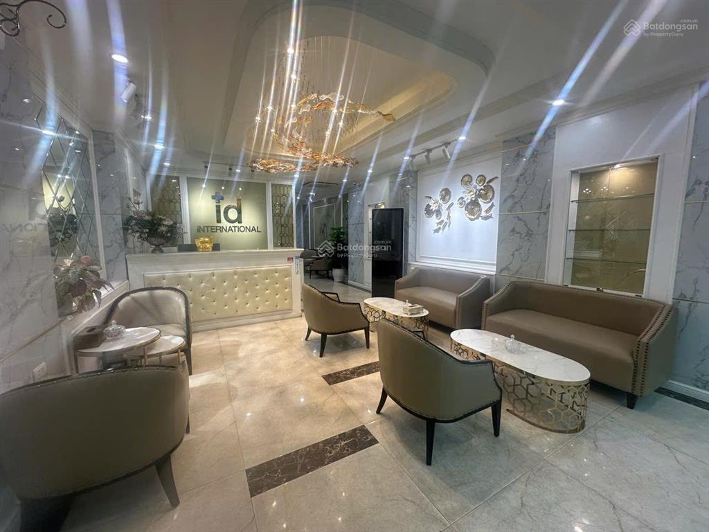 Cho thuê nhà mặt phố trung kính, diện tích 100m2 x 5 tầng, mặt tiền 6m, kinh doanh mọi mô hình