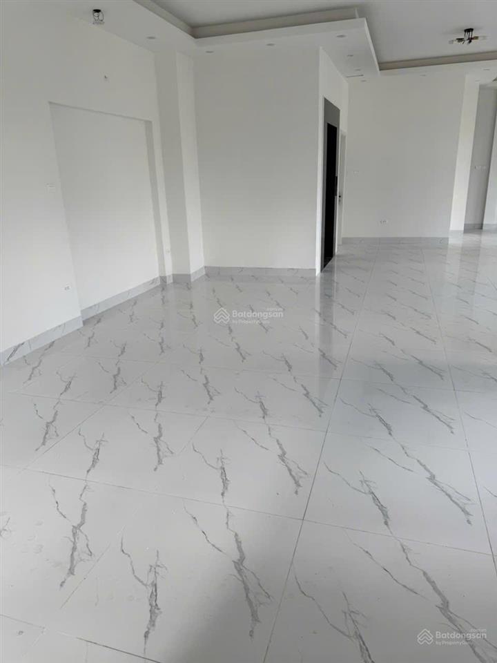 Cho thuê nhà ngõ 87 nguyễn thị định, diện tích 100m2 x 4 tầng, mặt tiền 25m, kinh doanh mọi mô hình