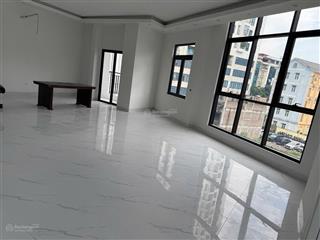 Cho thuê nhà ngõ 87 nguyễn thị định, diện tích 100m2 x 4 tầng, mặt tiền 25m, kinh doanh mọi mô hình