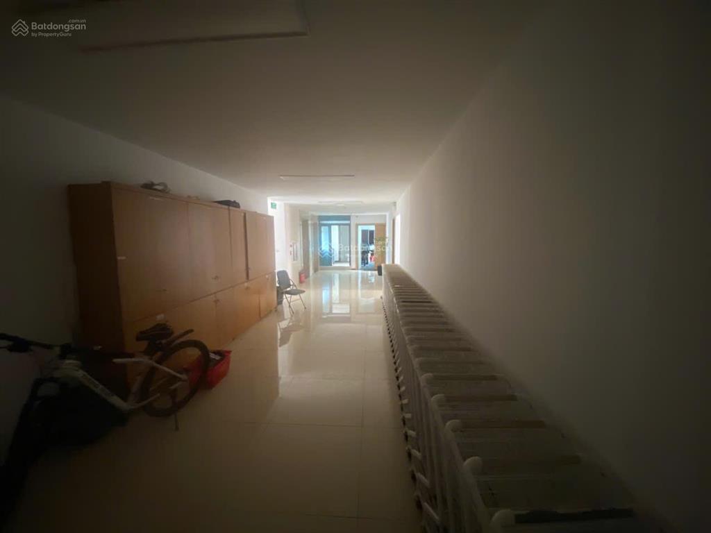 Cho thuê nhà mặt phố lạc long quân, diện tích 500m2 x 5 tầng thang máy, mặt tiền 35m, mọi mô hình