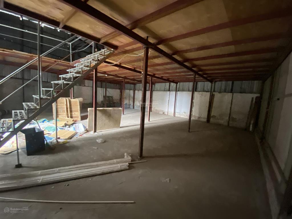 Cho thuê kho xưởng đại từ, diện tích 120m2 gác xếp, mặt tiền 10m, ưu tiên làm kho hđ công ty