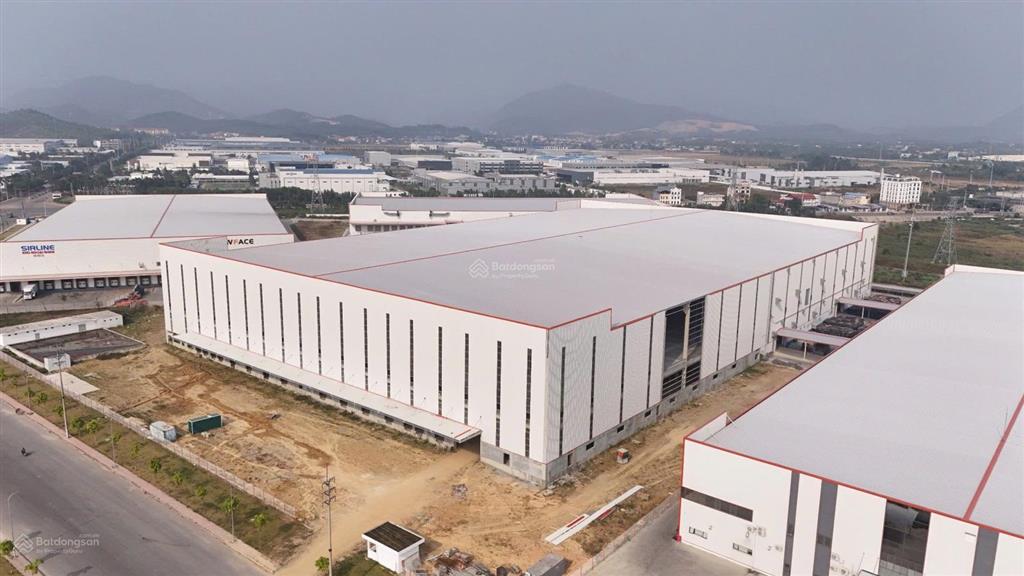 Cho thuê kho xưởng kcn bá thiện, vĩnh phúc, diện tích 5000m2, pccc đầy đủ đạt chuẩn